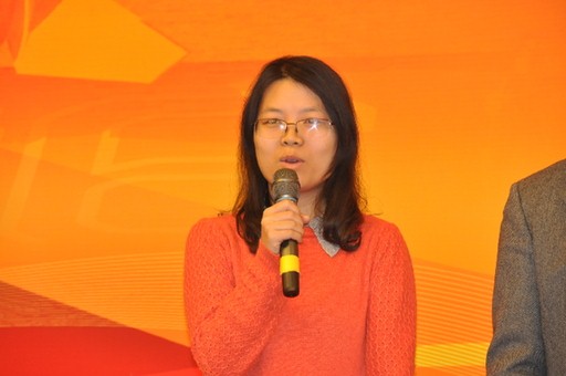 2013年1月23日,2012年度国内十大科技新闻入选单位代表新华社记者胡浩发言。