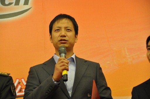 2013年1月23日,2012年度国内十大科技新闻入选单位代表神舟九号载人飞船系统副总设计师马晓兵发言。