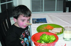 研究称小孩不爱吃青菜或因远古人类经验遗传