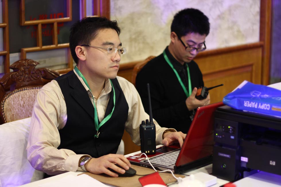 2013年11月2日至8日，第二届中国创新创业大赛半决赛在京举行。图为半决赛现场记分员。