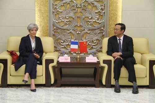 陈章良会见法国国家科学中心主席