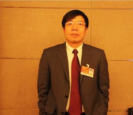NO.5：浙江大学原教授陈英旭――将科研经费划入自己控制的公司，贪污945万余元，被判刑10年。