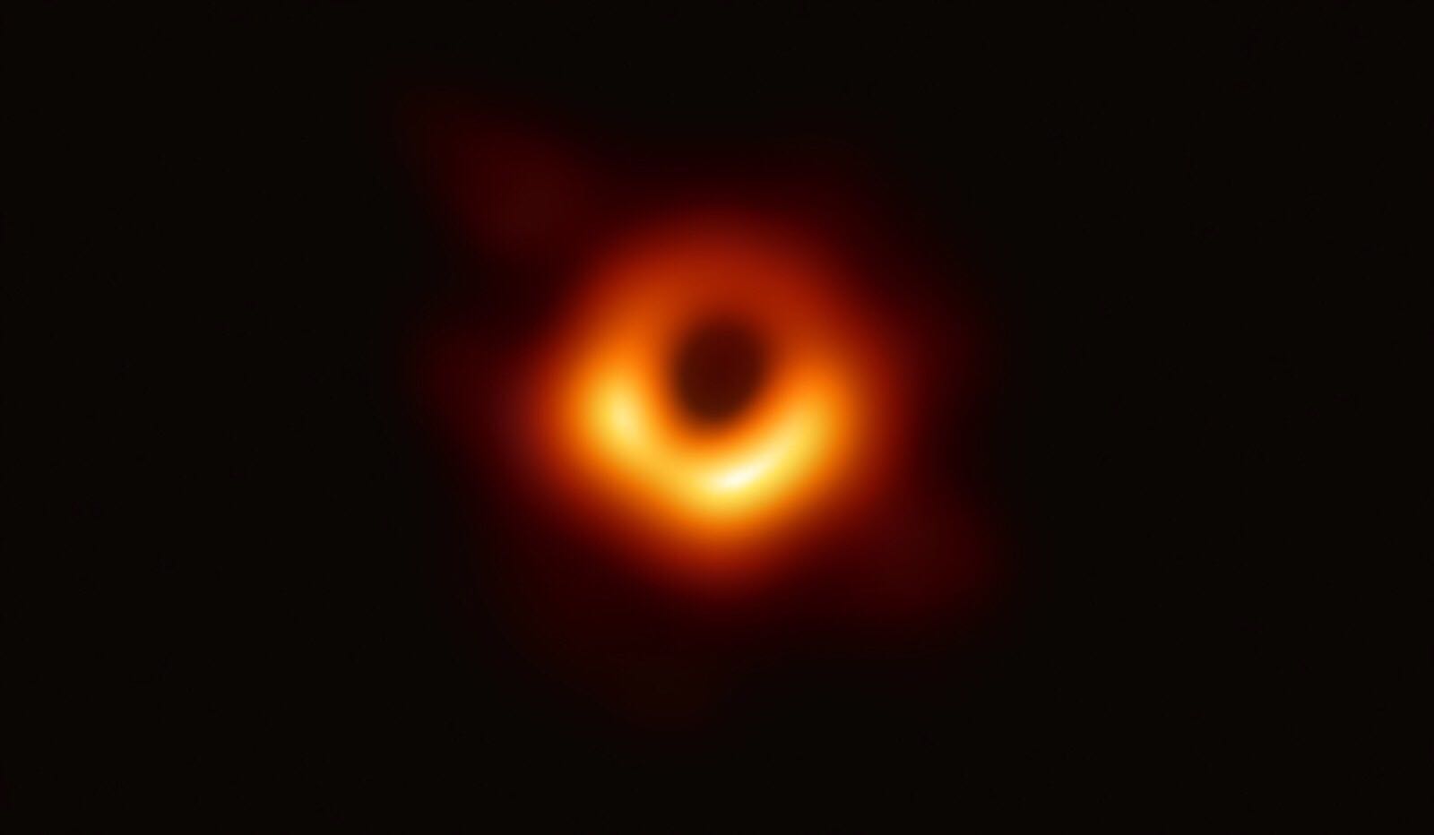 世界首张黑洞照片发布 中国天文学家参与