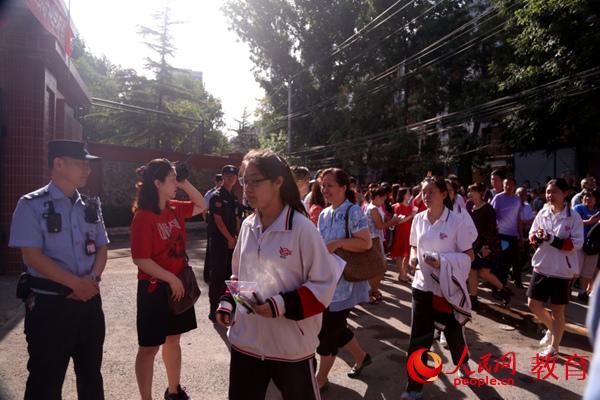 今年北京59209人报名高考 全市共设89个考点