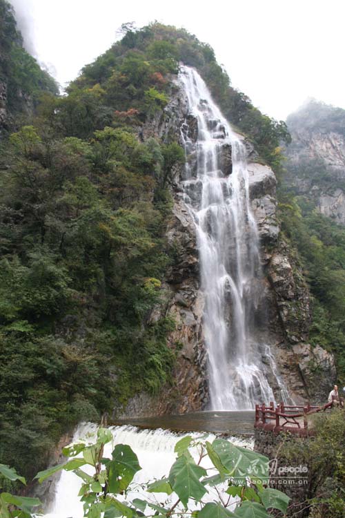 陕西太白山莲花瀑布