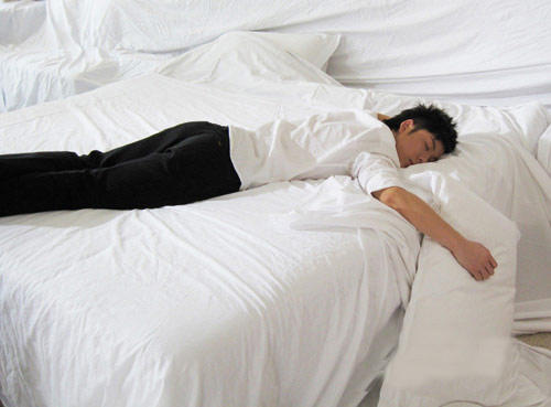 警惕!睡觉姿势会影响性功能